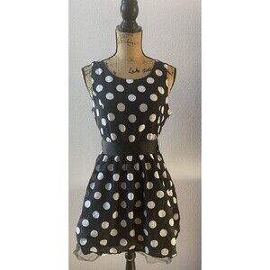 Forever 21 Black & White Polka Dot Fit & Flare Dress – Women’s Size Large
